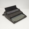 Máquina de Escrever Elétrica Olivetti Praxis 201-II