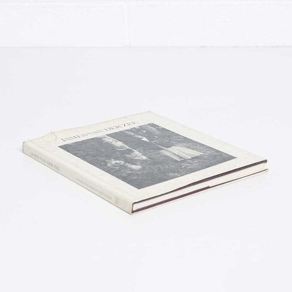 item photo 0