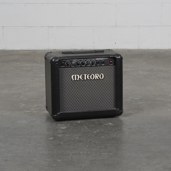 main photo of Cubo Amplificador Meteoro Preto