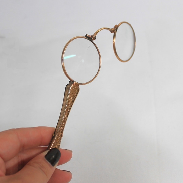 item photo 0