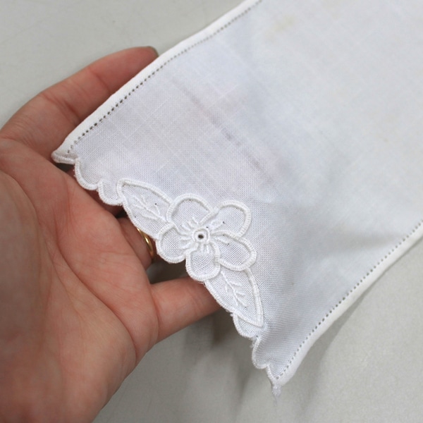item photo 0