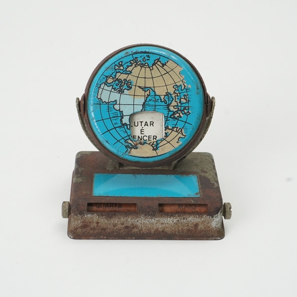 item photo 0